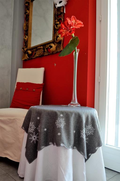 Tremezzina Appartamento Red & Grey 메체그라 외부 사진