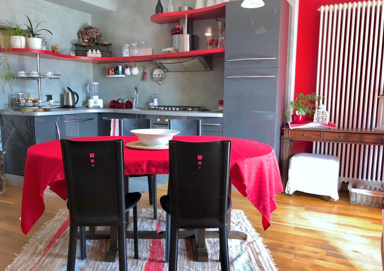 Tremezzina Appartamento Red & Grey 메체그라 외부 사진