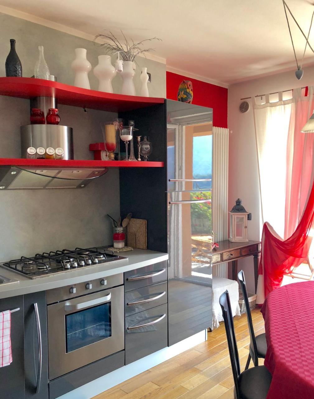 Tremezzina Appartamento Red & Grey 메체그라 외부 사진